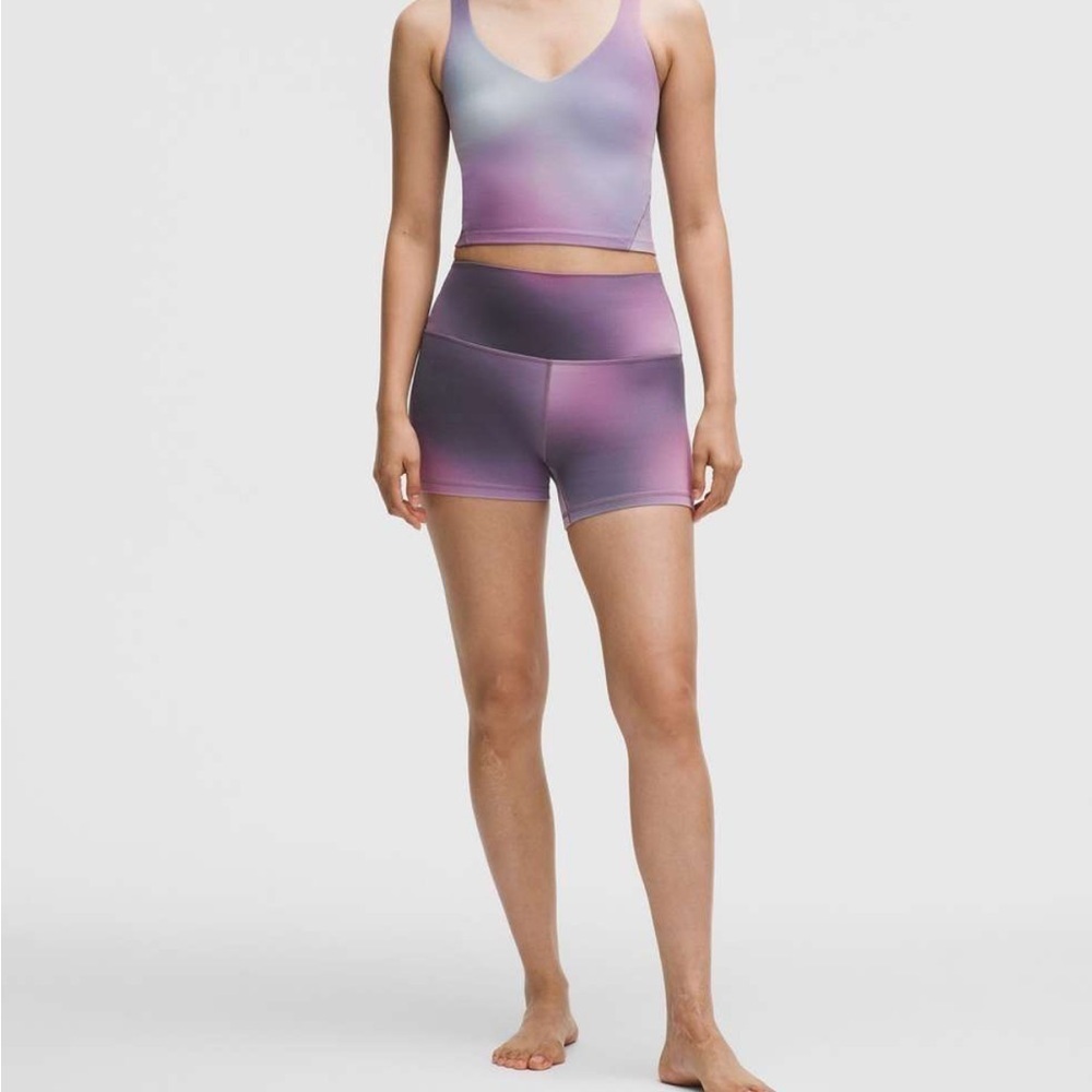 Lululemon Lululemon Align High-Rise Short 4"
Aurora Haze Purple Multi - Picture 5 of 14